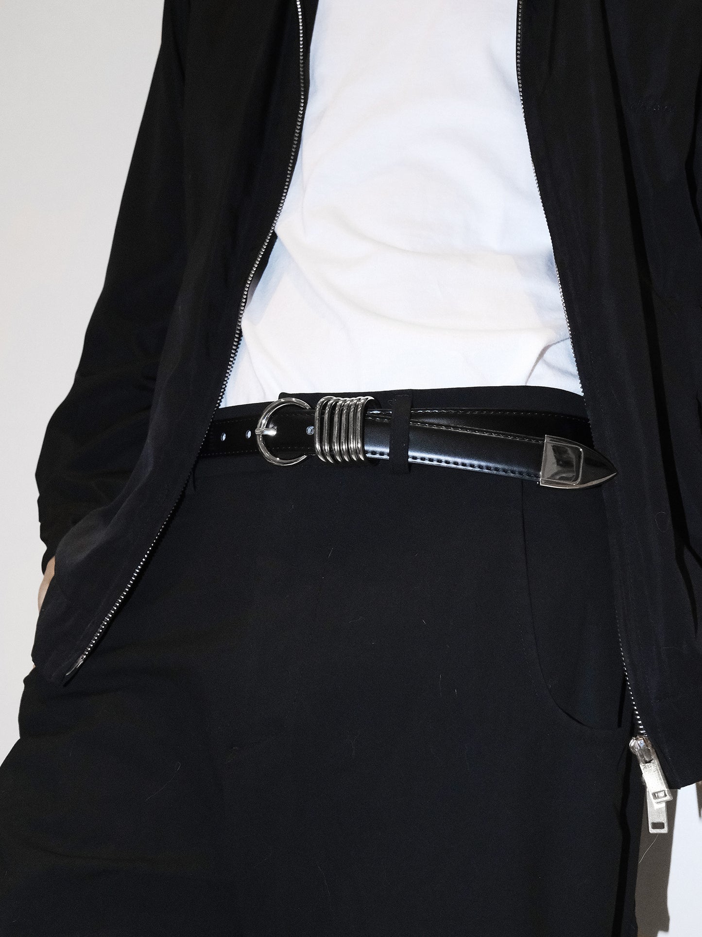 Minimalist Silver Ring Black Leather Belt