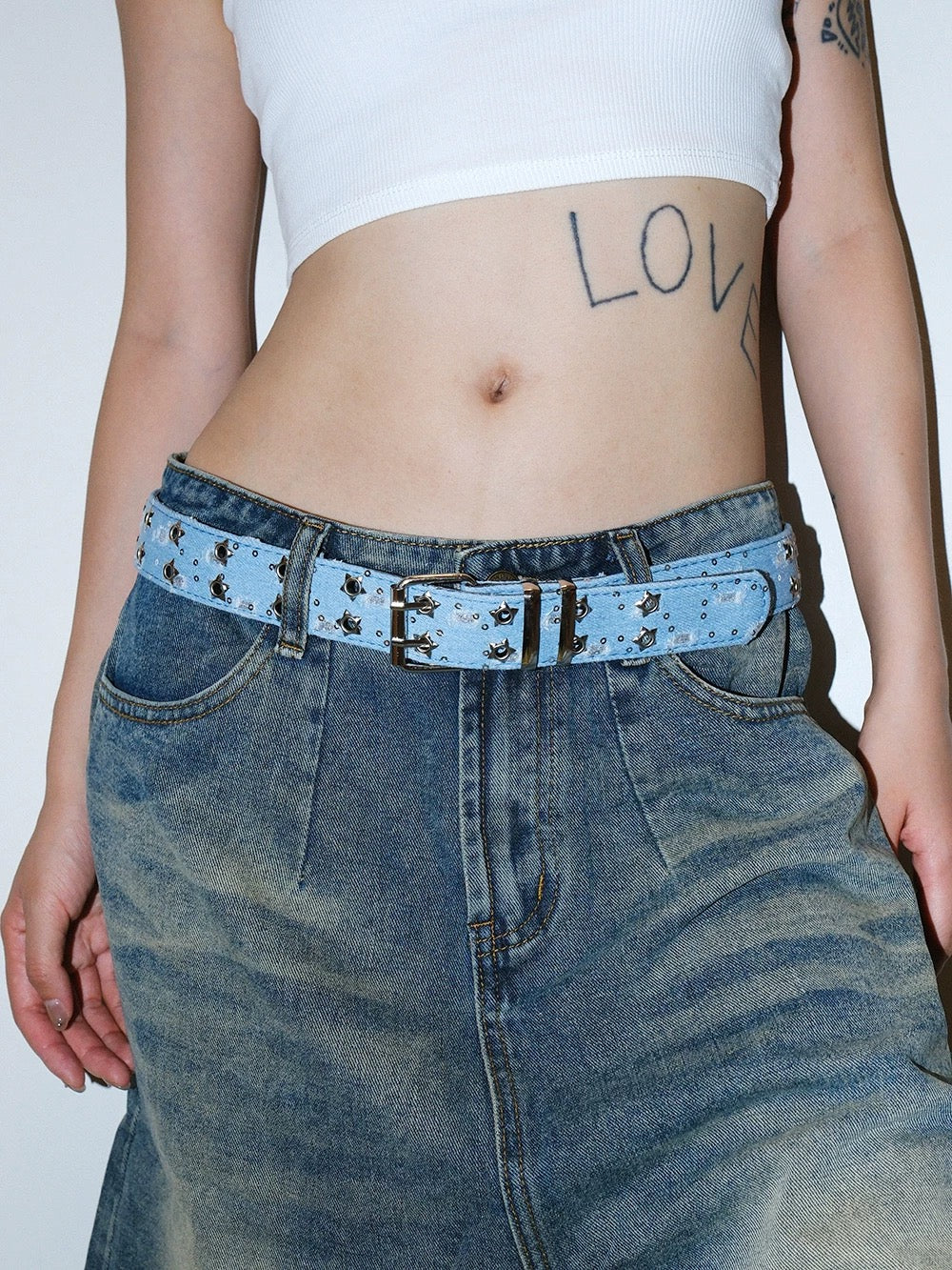 No-drill denim belt with sequins