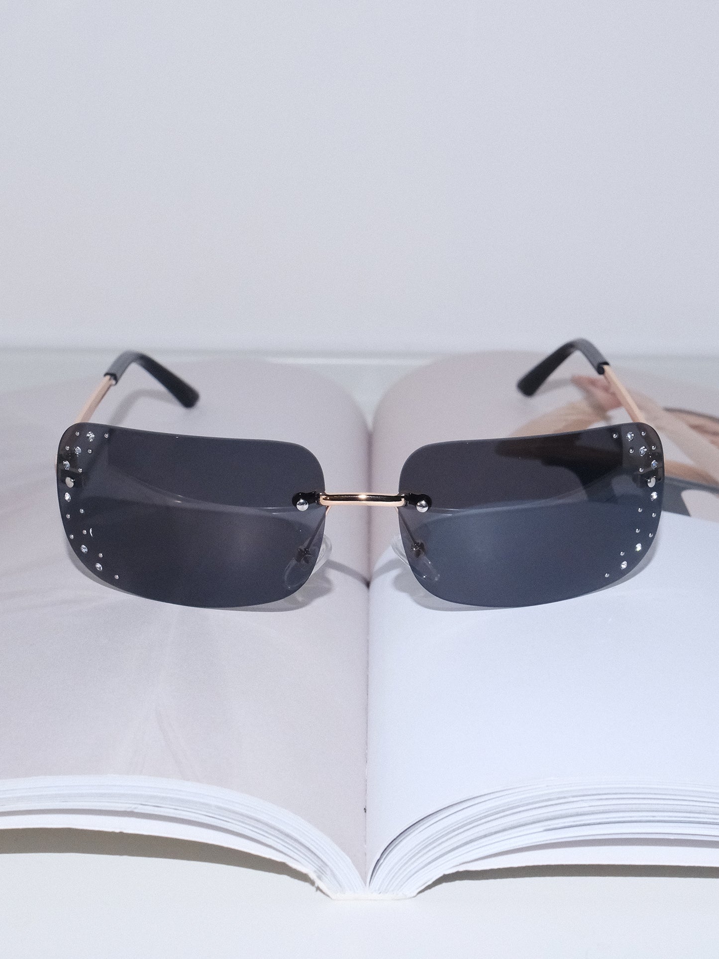 Rimless Rhinestone UV Protection Sunglasses