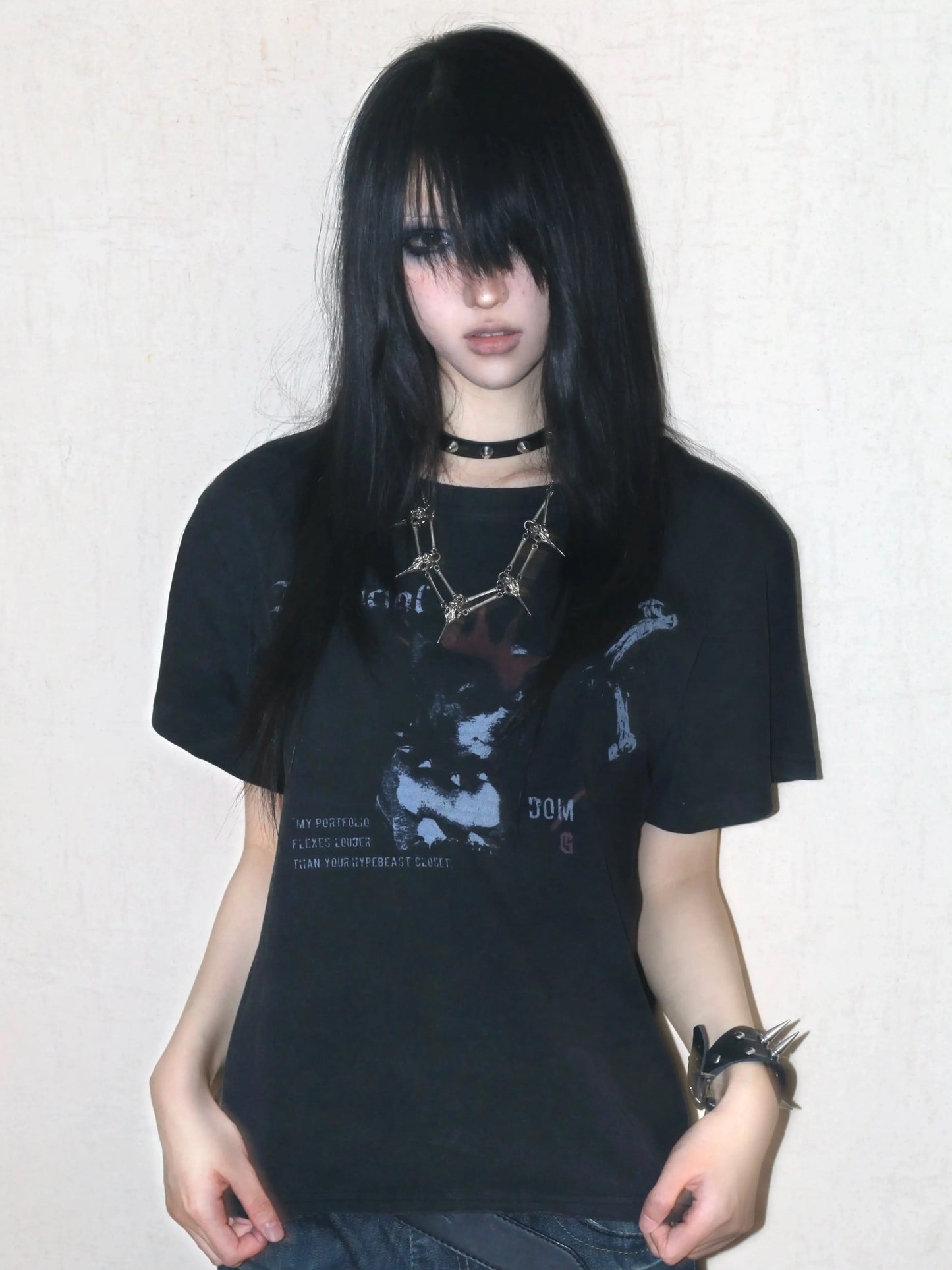 Lightweight Washed Cotton Dog Graphic T-Shirt