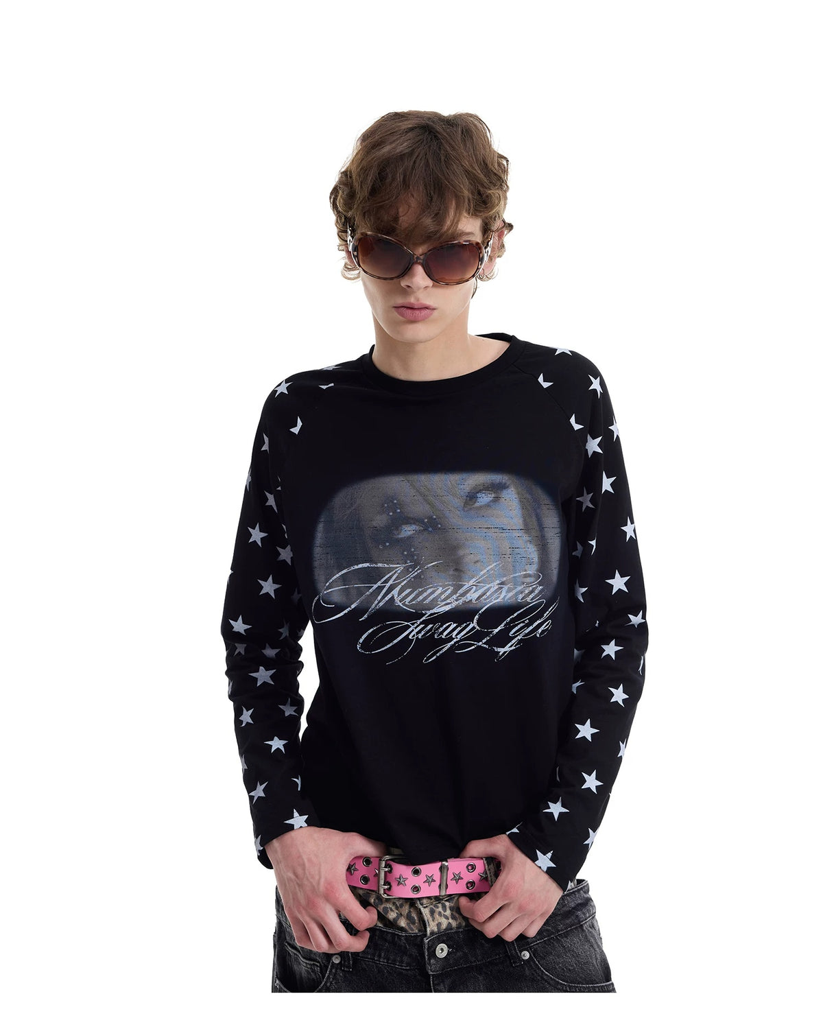 Star Raglan Portrait Script Print Long Sleeve Tee - Black model front