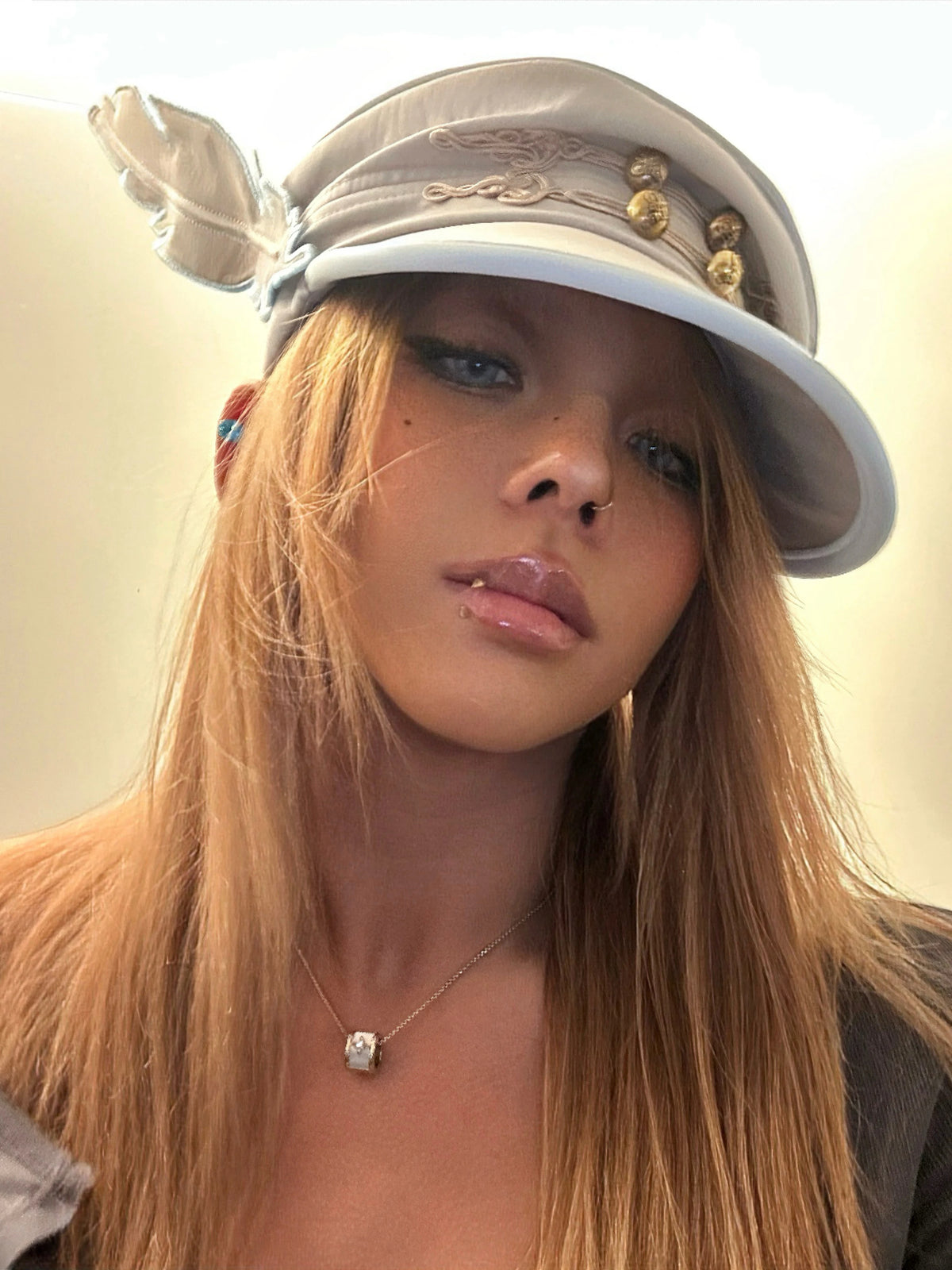 Feather Wing Napoleon Knot Military Cap - Grey Blue close-up