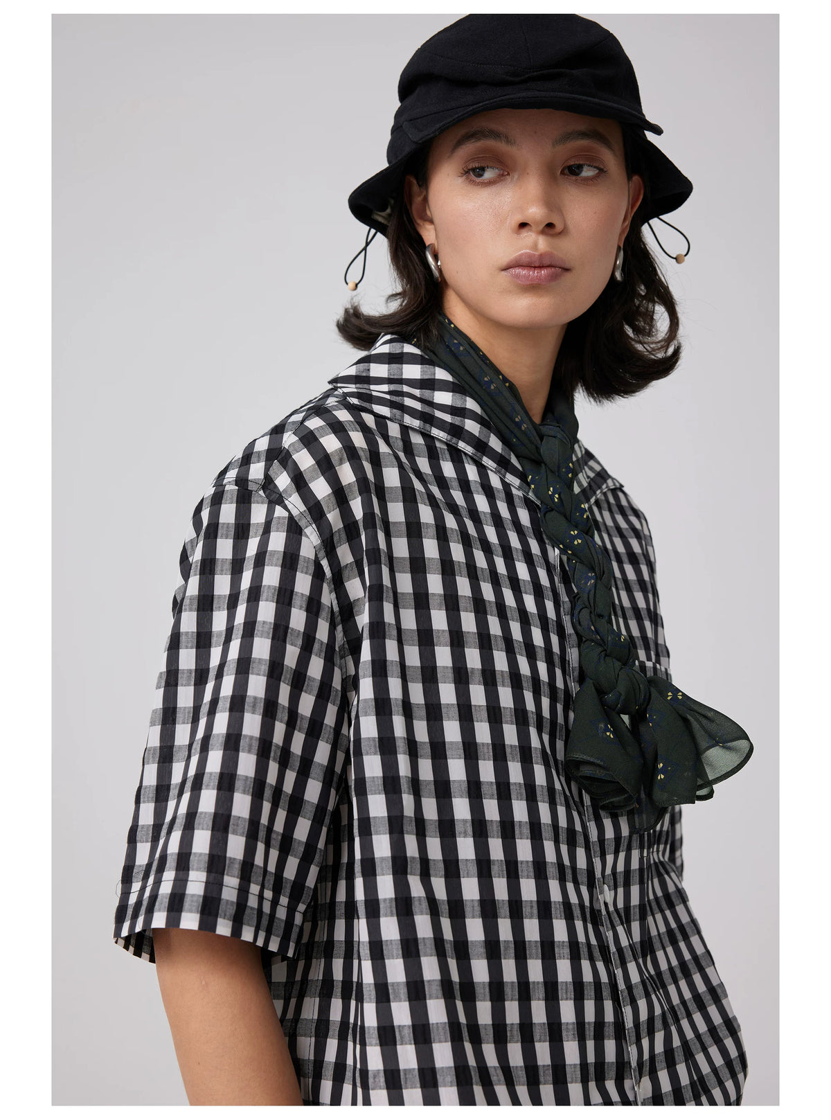 Simple Project Ruched Cotton Linen Hunter Cap - Black three-quarter styled view
