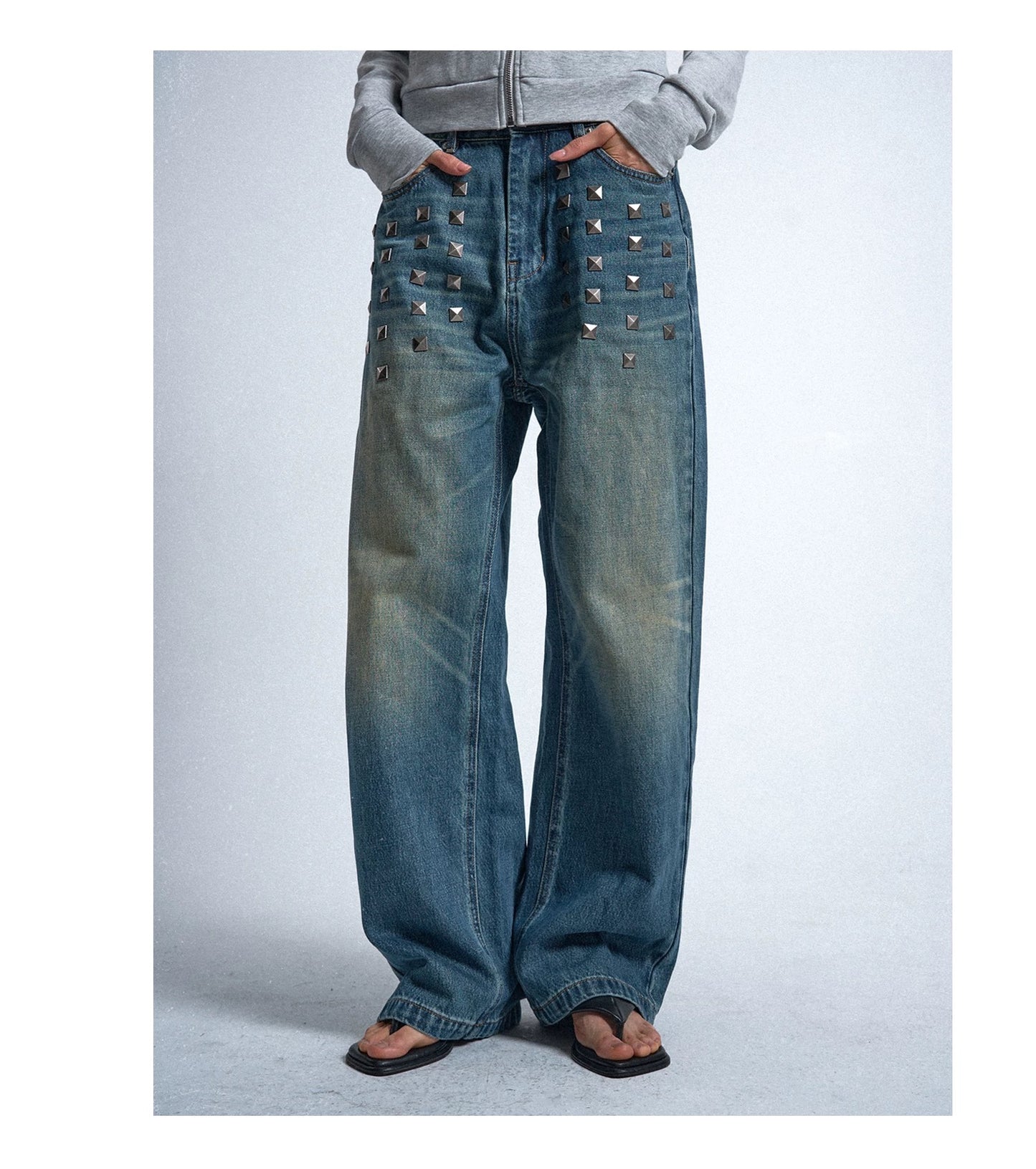 Distressed Whiskered Baggy Straight Jeans