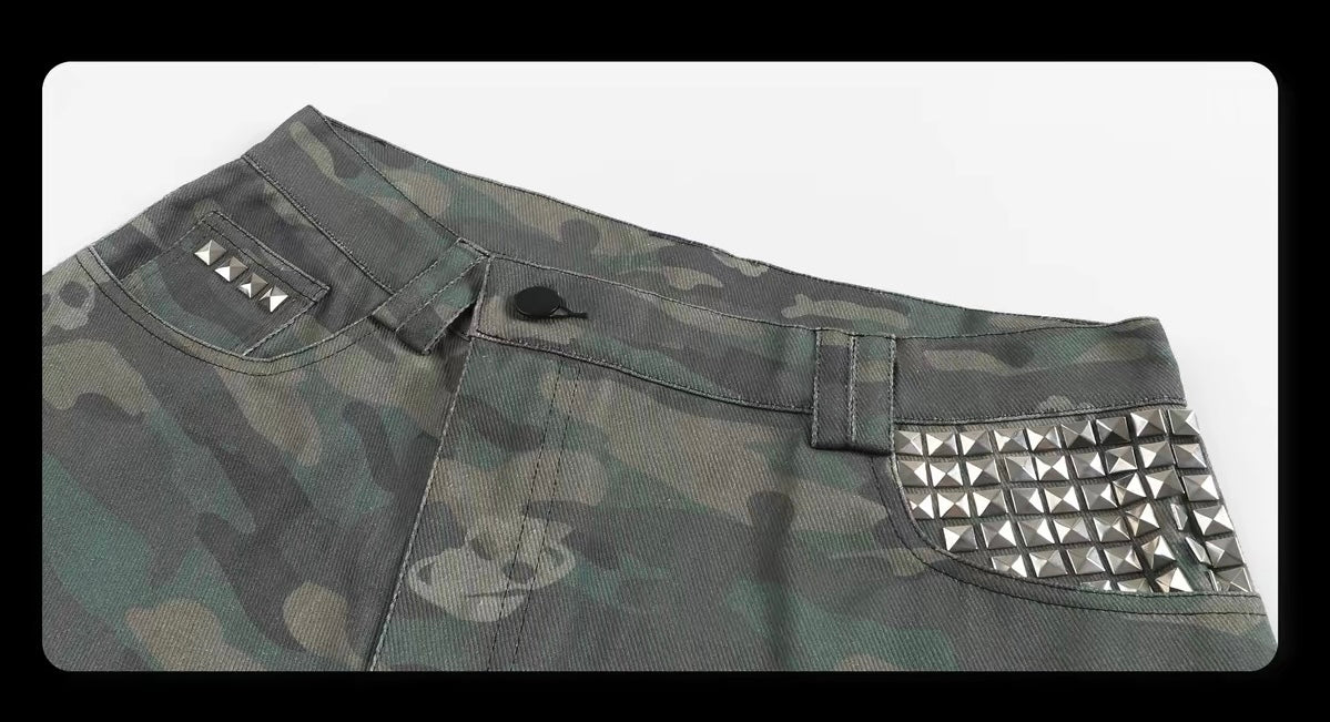 Night Lab Retro Camouflage Wide-Leg Cargo Pants - Studded Skull Detail Baggy Sweats