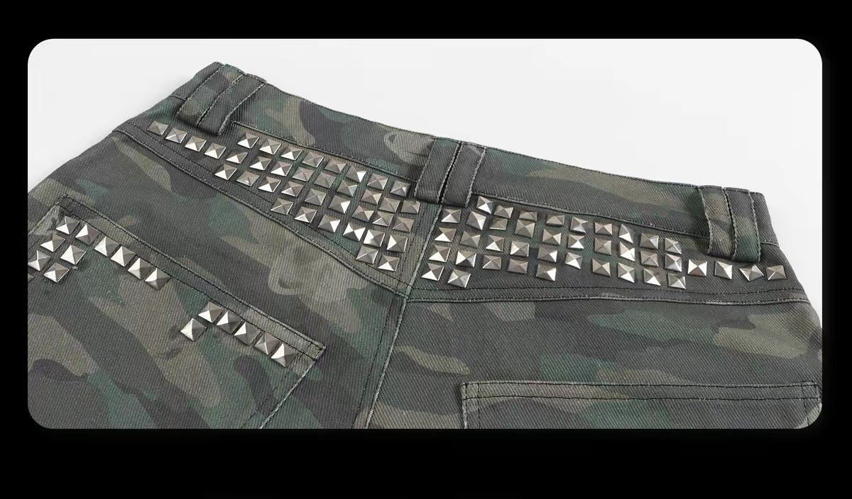 Night Lab Retro Camouflage Wide-Leg Cargo Pants - Studded Skull Detail Baggy Sweats