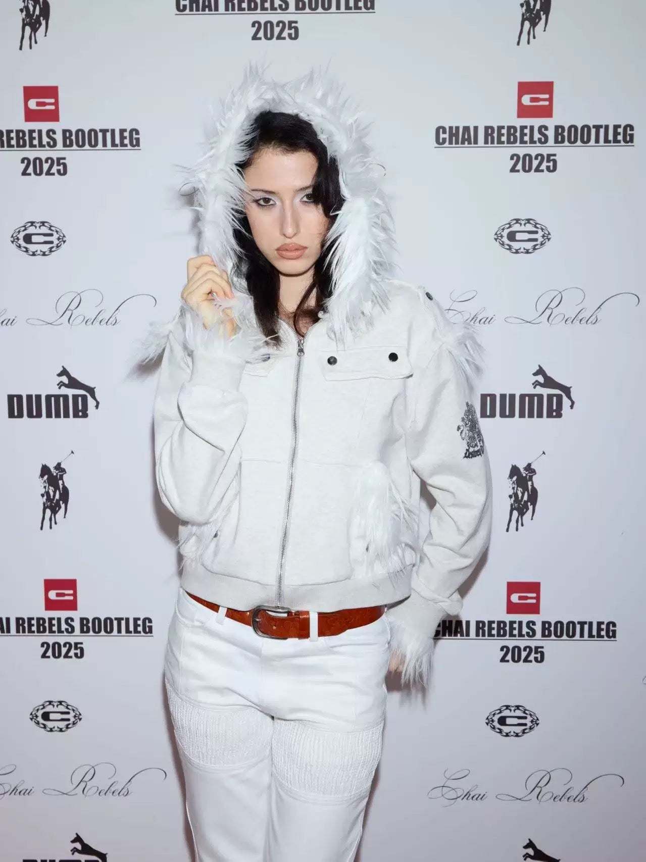 クレストプリント フレイズドパッチワーク ファーカラージャケット